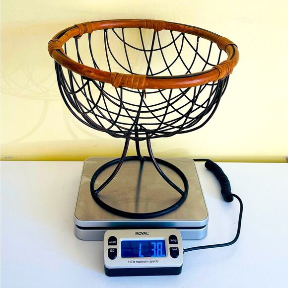 Vintage Decorative Wood Metal Pedestal Basket Bowl Bread Fruit Home Decor - Picture 10 of 10